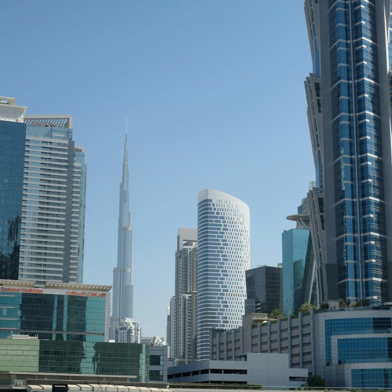 flat shifting in sharjah